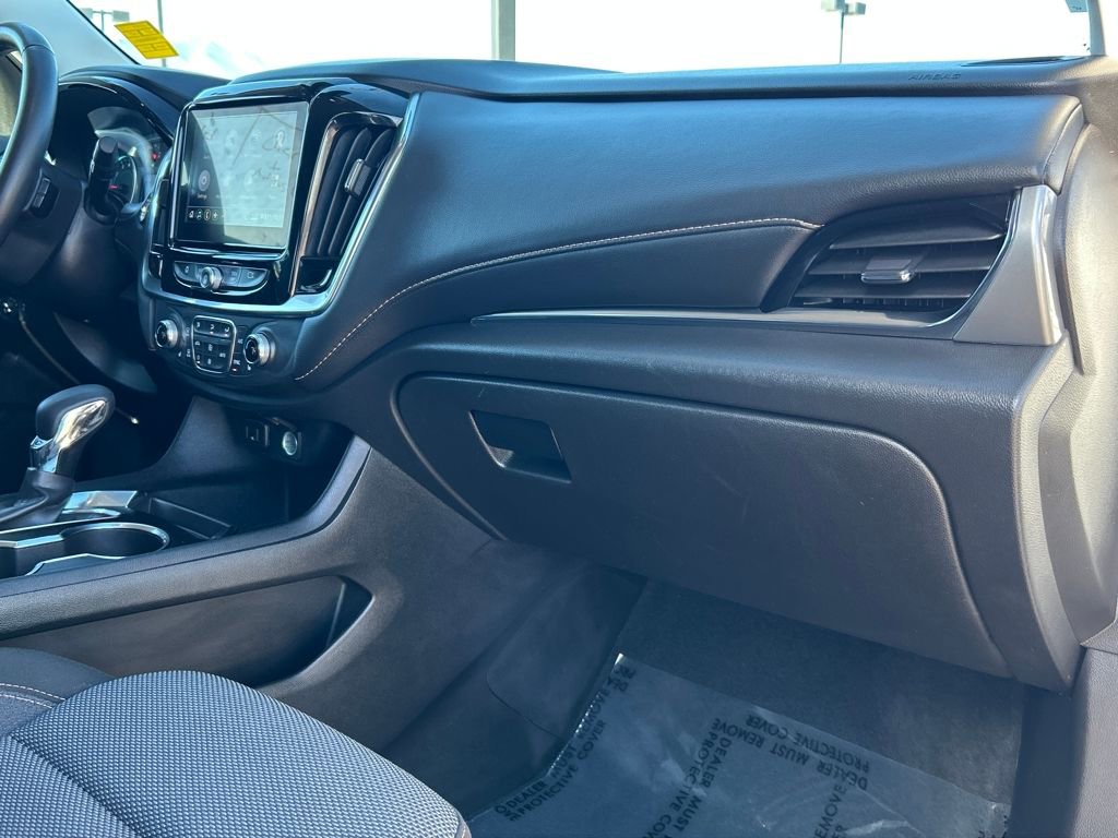 Used 2021 Chevrolet Traverse LT image 9