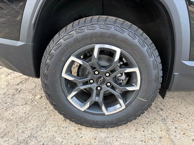 New 2026 Chevrolet Equinox ACTIV image 9