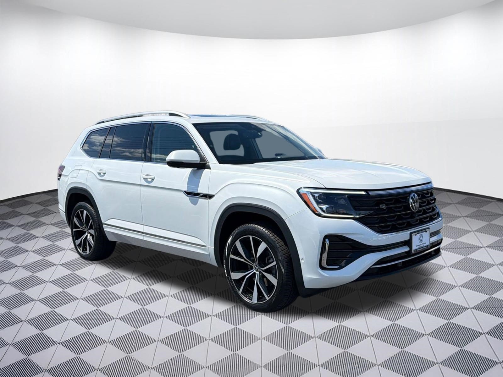 New 2026 Volkswagen Atlas SEL Premium R-Line AWD/4WD image 7