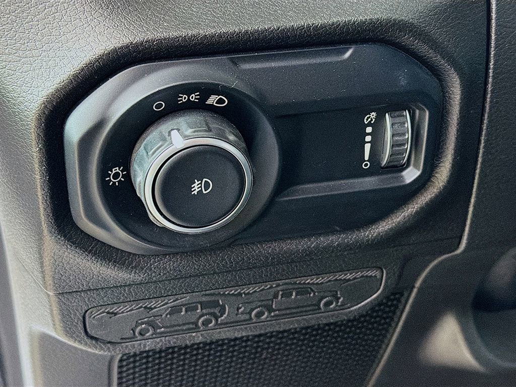 Used 2024 Jeep Wrangler Sport image 26