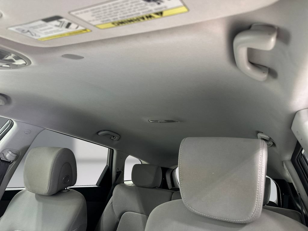 Used 2016 Hyundai Santa Fe SE AWD/4WD image 17