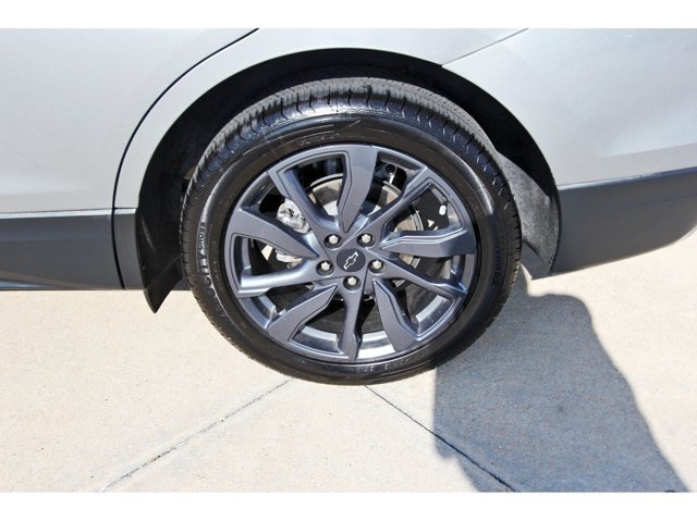 Used 2023 Chevrolet Equinox RS w/ RS Leather Package FWD image 6