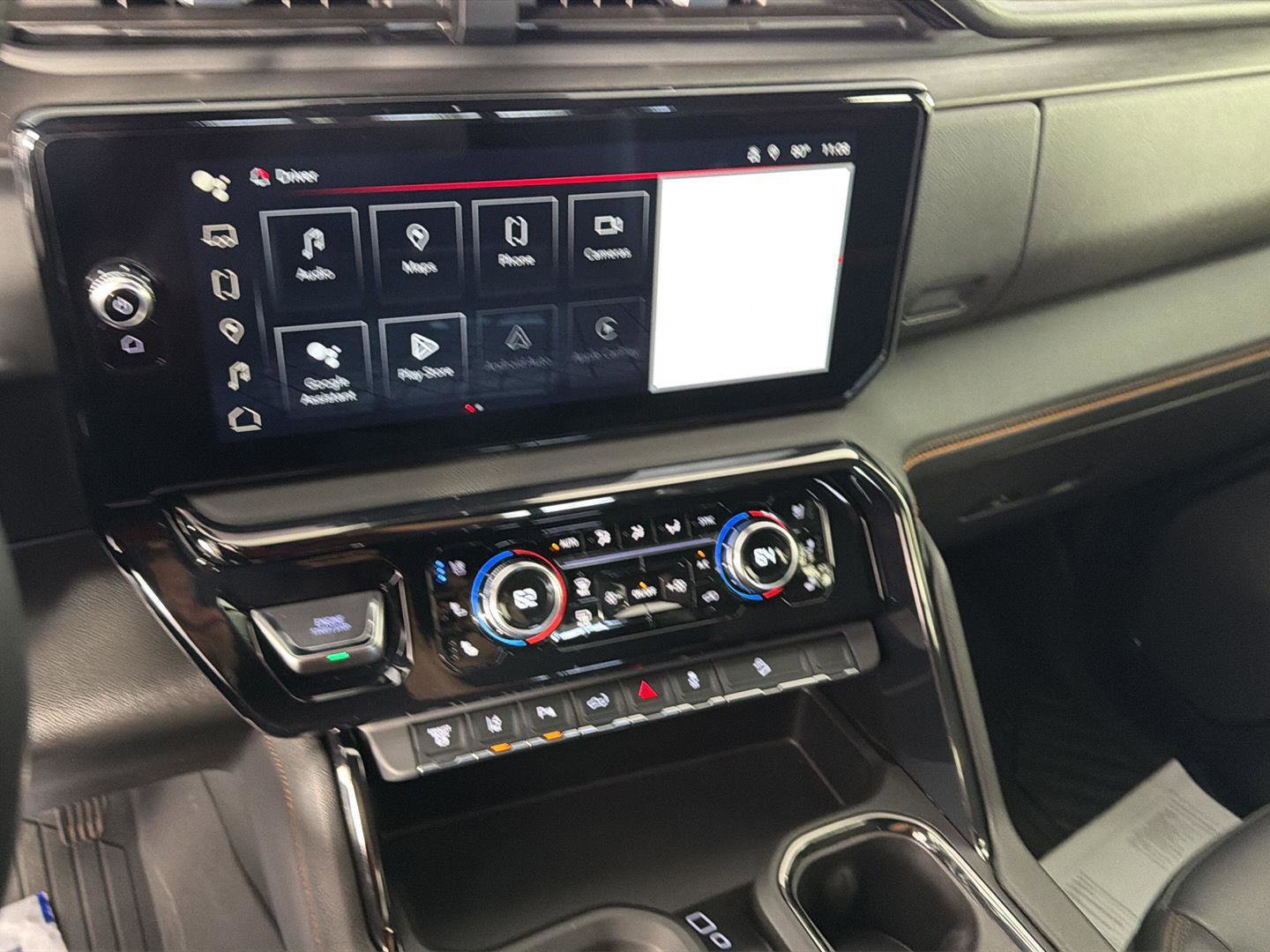 Used 2024 GMC Sierra 2500 AT4 w/ Technology Package AWD/4WD image 40