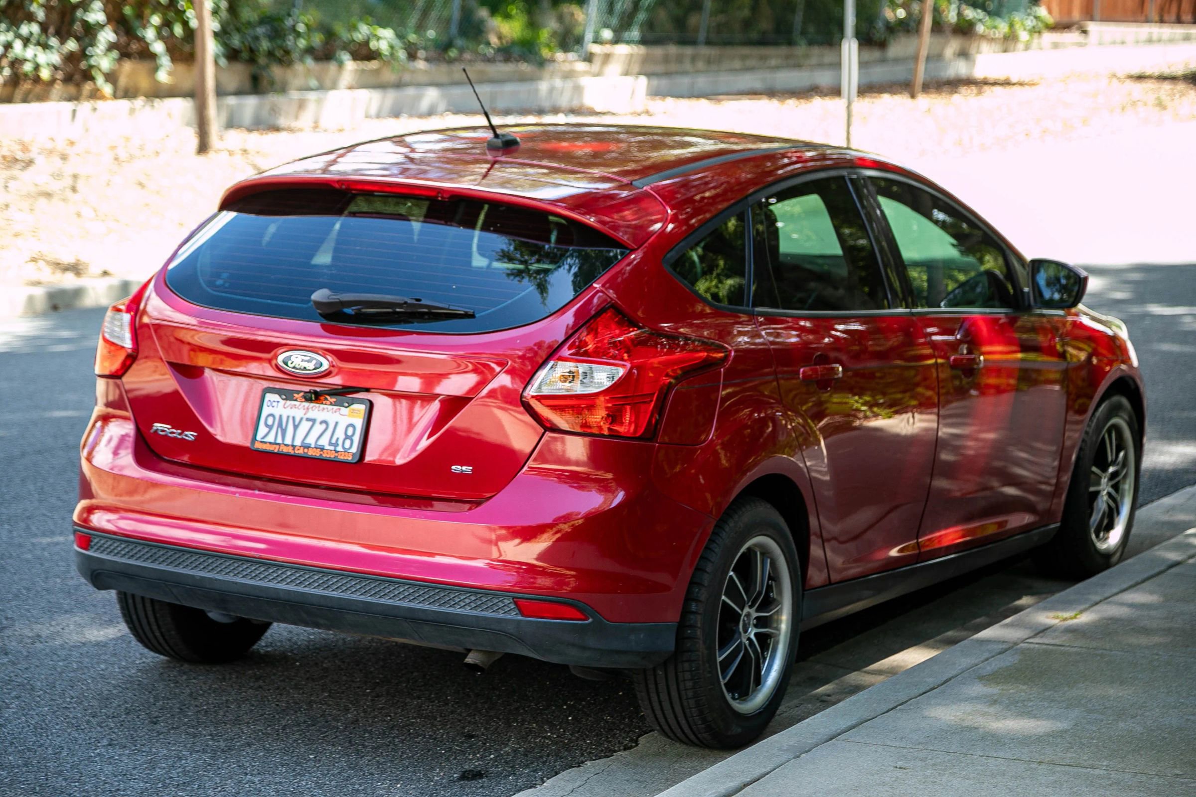 Used 2012 Ford Focus SE image 4