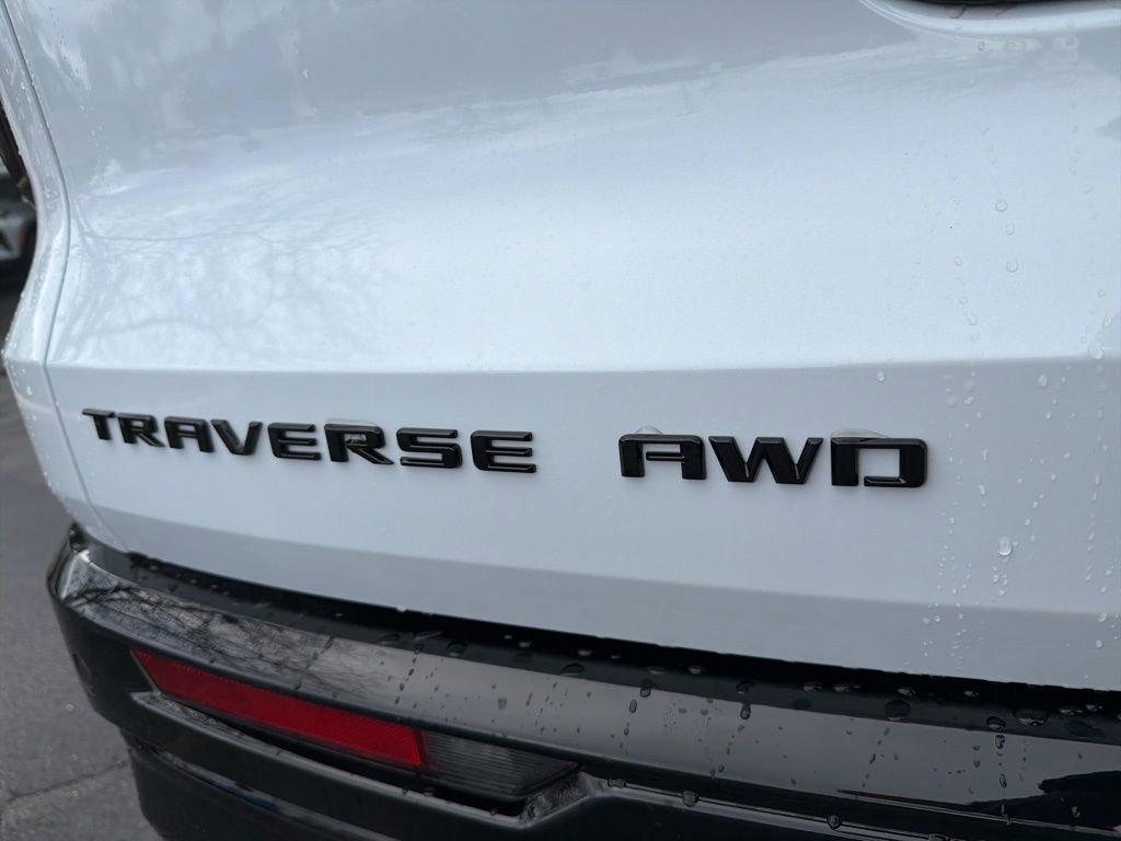 New 2026 Chevrolet Traverse RS w/ LPO, Floor Liner Package image 54