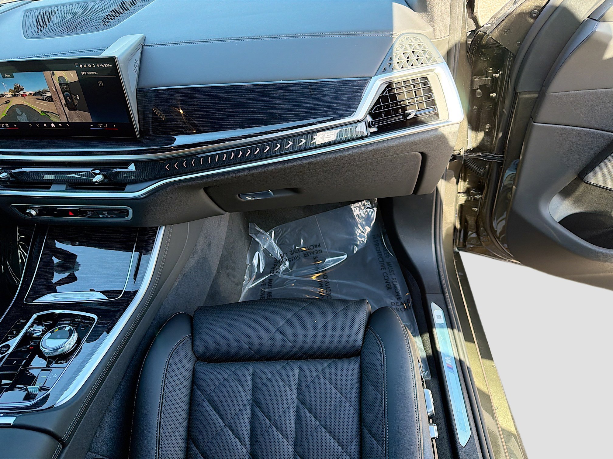 New 2026 BMW X5 xDrive50e w/ Executive Package image 18