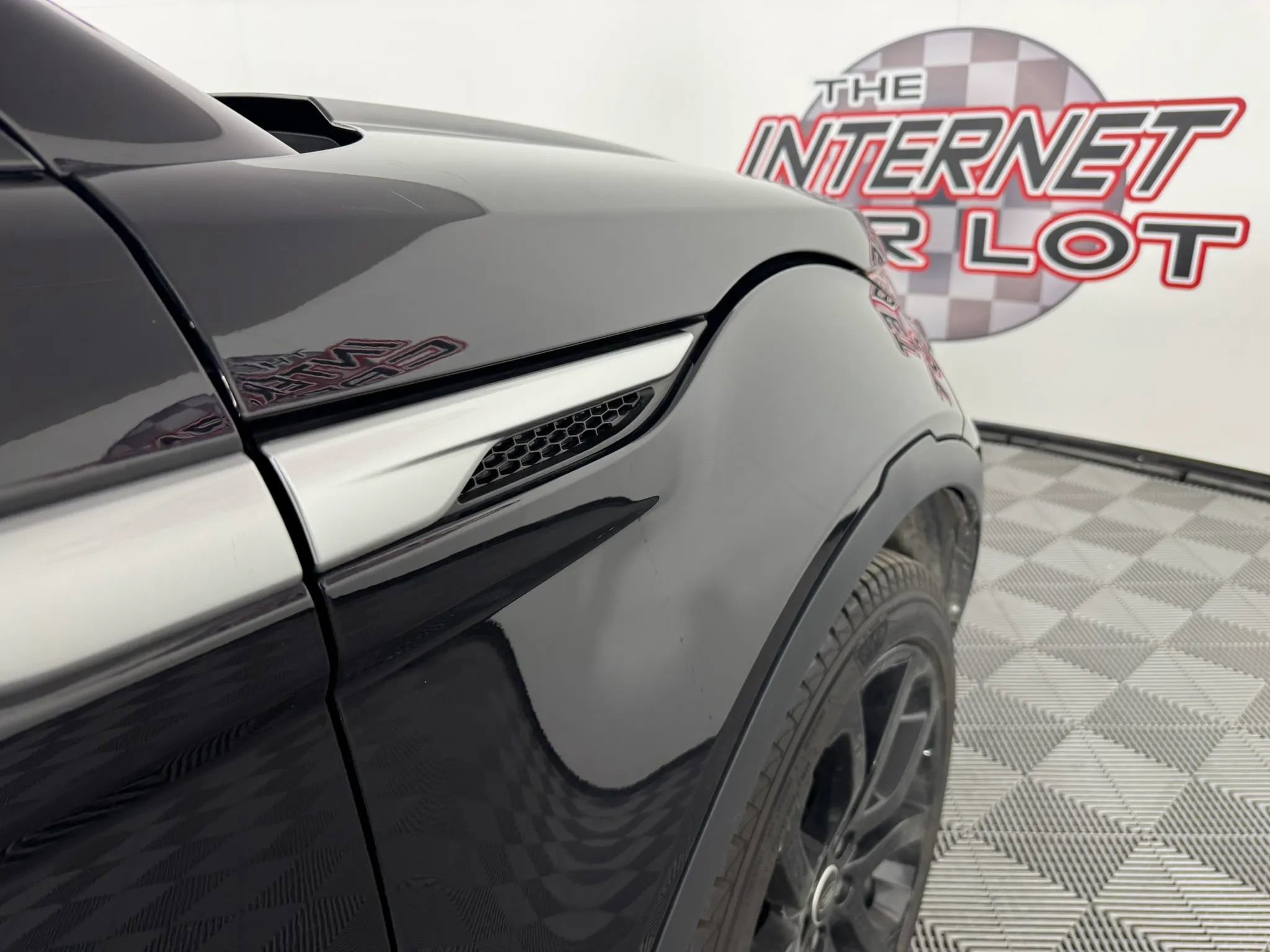 Used 2013 Land Rover Range Rover Evoque Prestige image 33