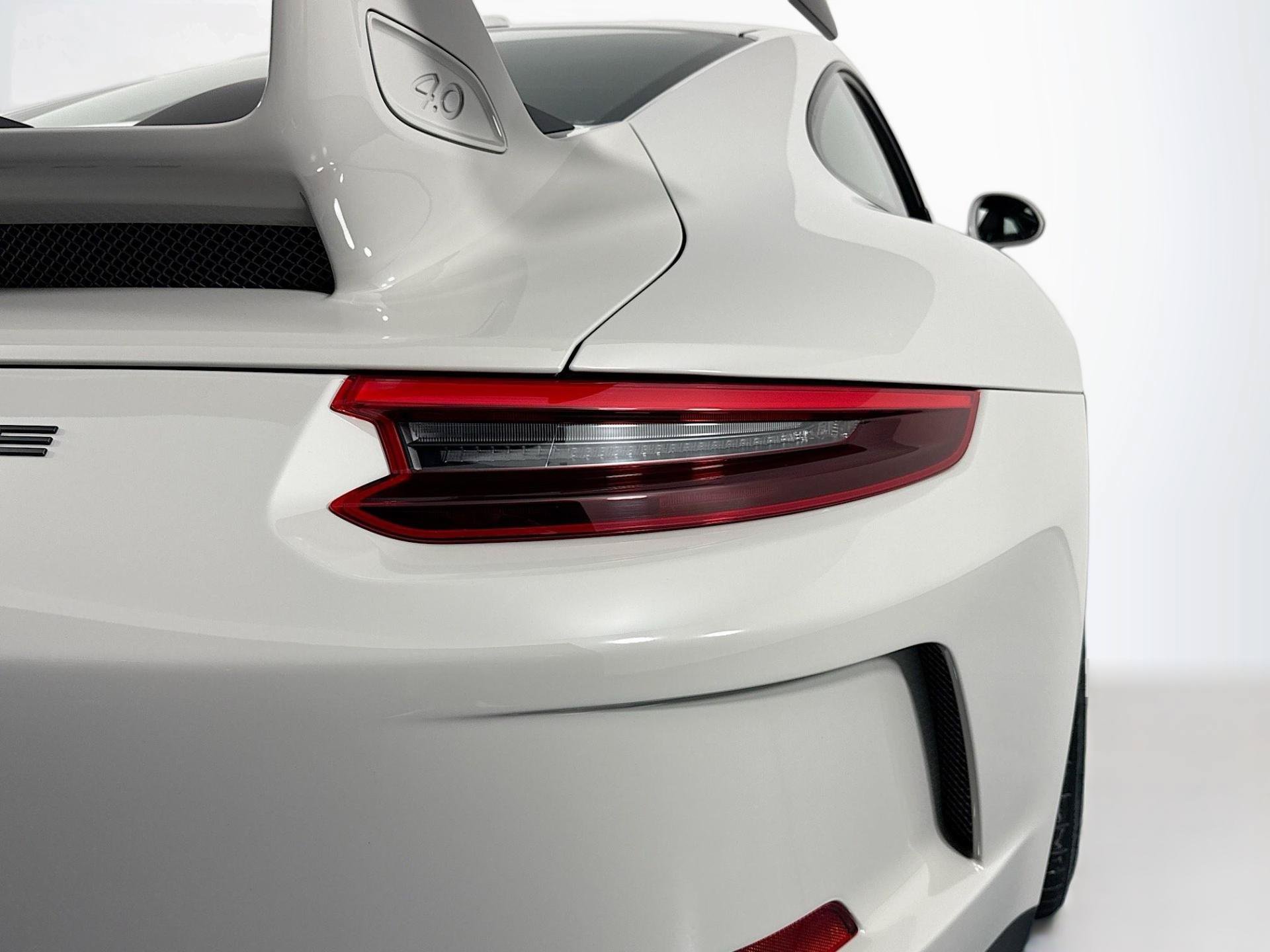 Used 2018 Porsche 911 GT3 RWD image 52