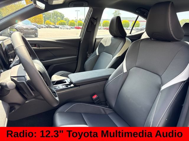 Used 2026 Toyota Camry SE w/ Convenience Package FWD image 14