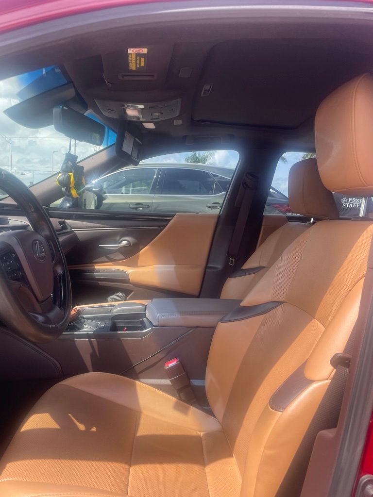 Used 2021 Lexus ES 350 w/ Premium Package FWD image 3