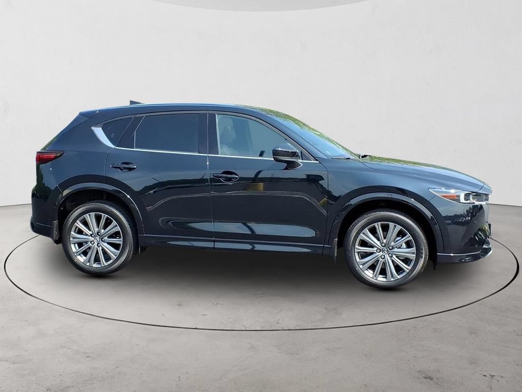 Used 2025 MAZDA CX-5 Signature AWD/4WD image 4