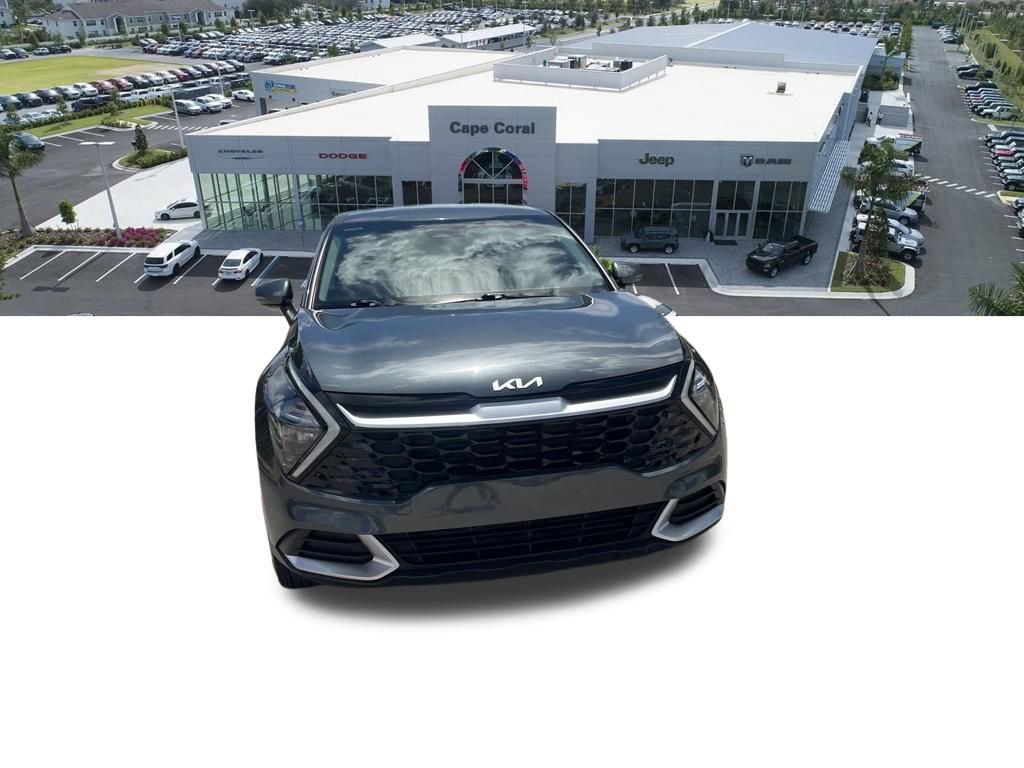 Used 2023 Kia Sportage EX image 8