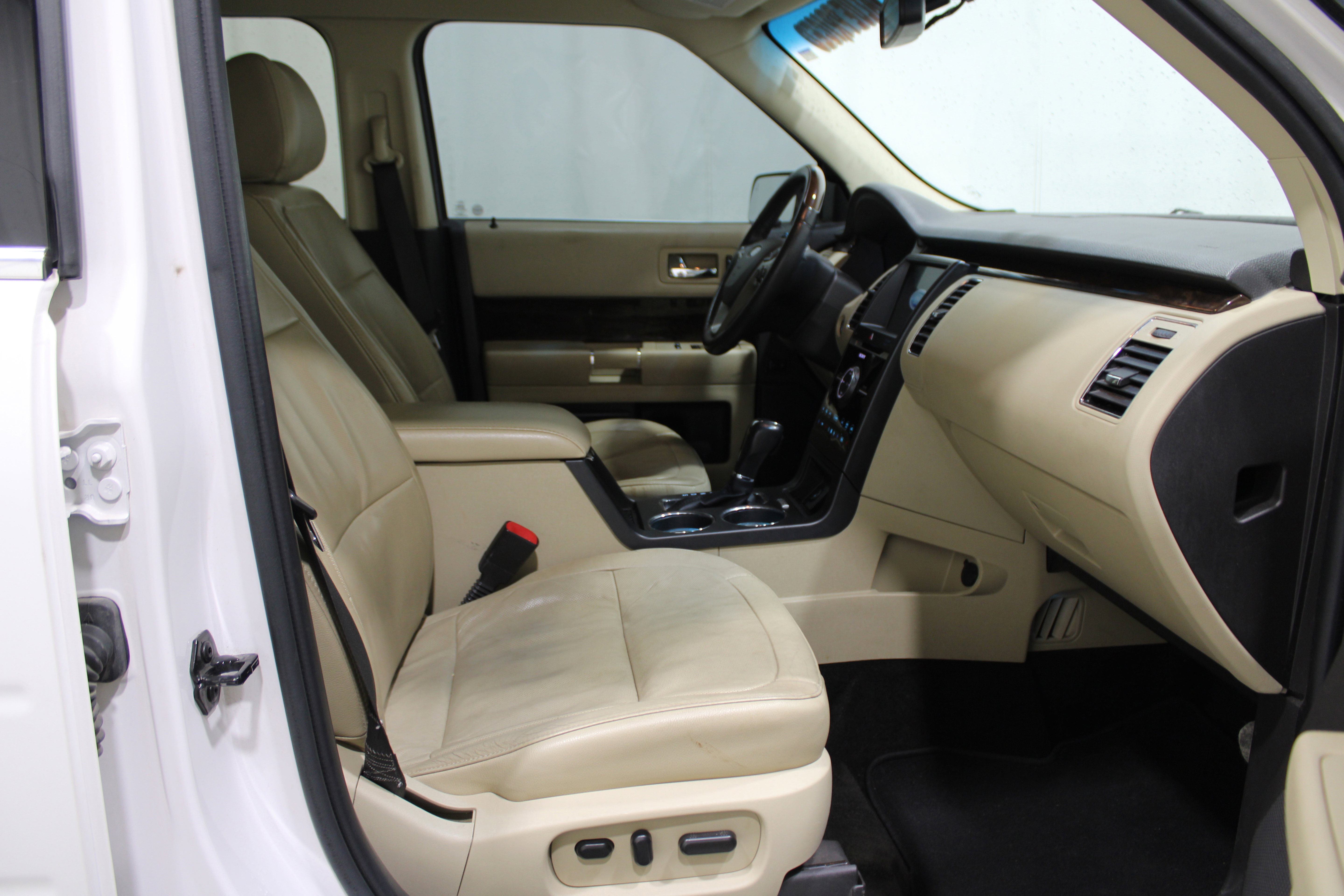 Used 2016 Ford Flex Limited w/ Equipment Group 301A image 35