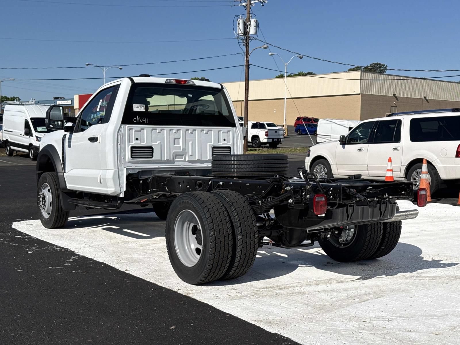 New 2026 Ford F600 4x4 Regular Cab Super Duty w/ XL Chrome Package image 5
