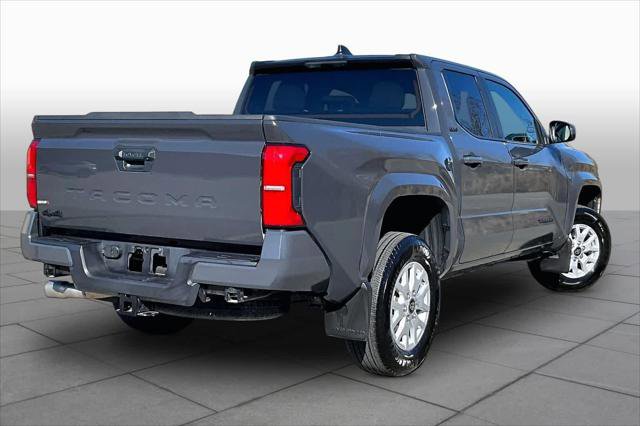 Certified 2025 Toyota Tacoma SR5 AWD/4WD image 13