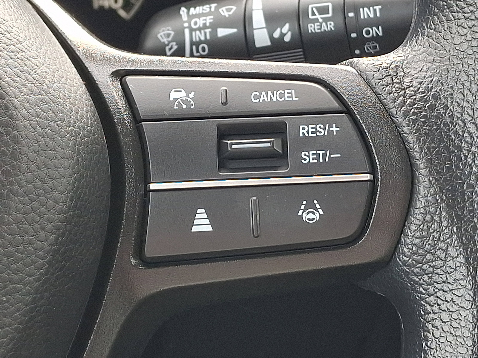 Used 2024 Honda CR-V EX image 23