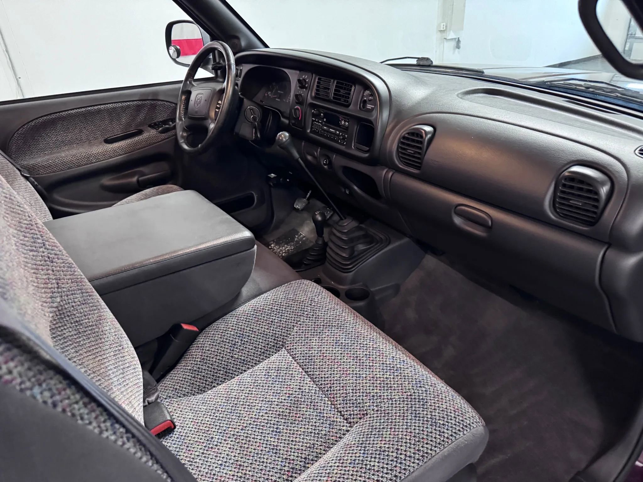 Used 2002 Dodge Ram 2500 Truck 4x4 Quad Cab image 5