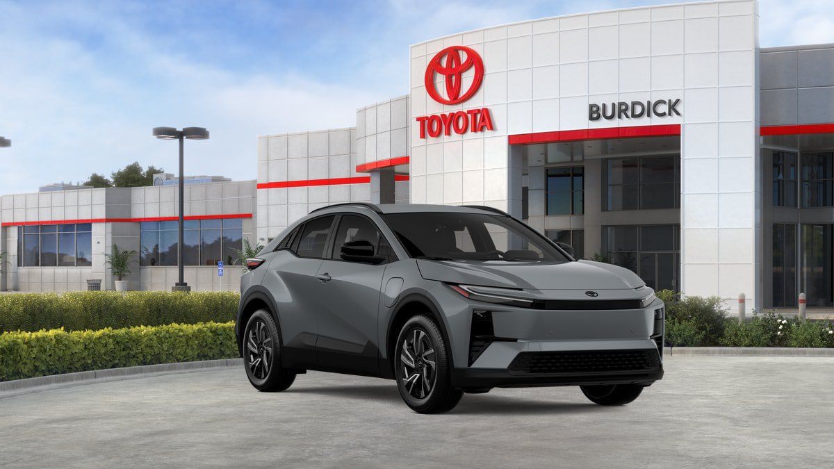 New 2026 Toyota C-HR AWD/4WD image 17