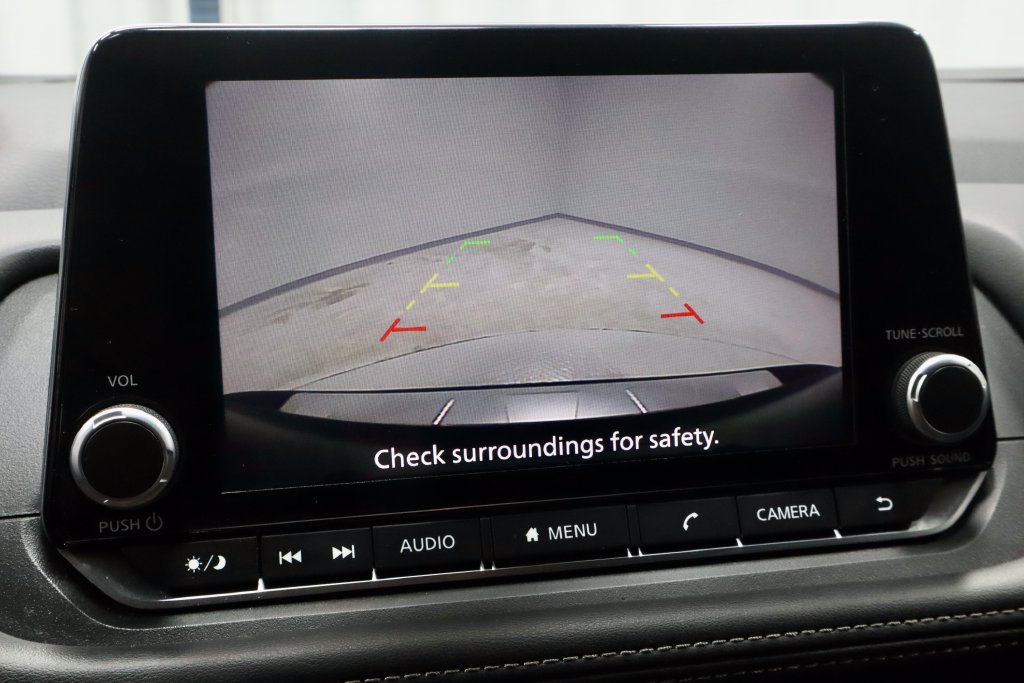 Certified 2026 Nissan Rogue SV FWD image 2