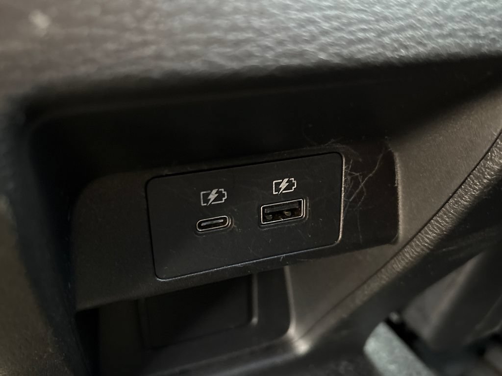 Used 2024 Mitsubishi Outlander SE FWD image 28
