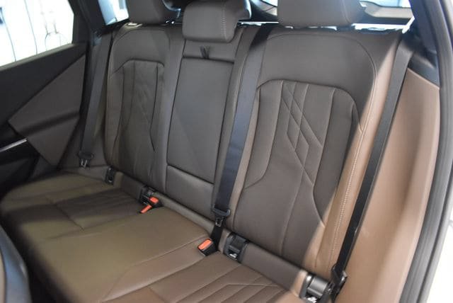 New 2026 BMW X3 M50 w/ Premium Package AWD/4WD image 7