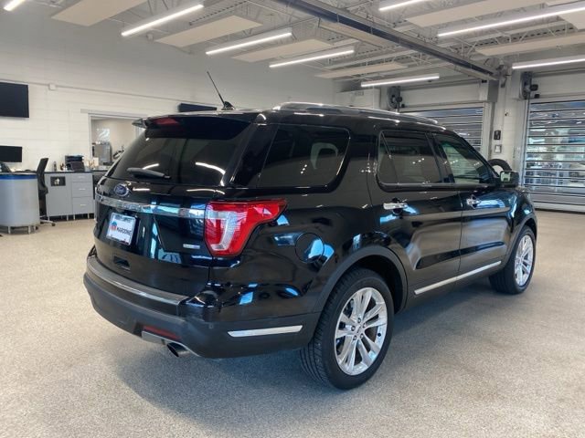 Used 2018 Ford Explorer Limited image 5
