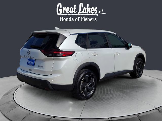 Used 2024 Nissan Rogue SV AWD/4WD image 5