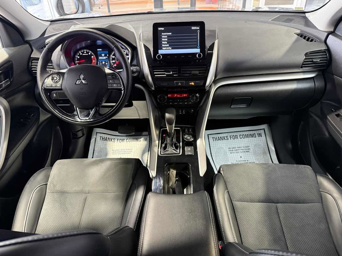 Used 2025 Mitsubishi Eclipse Cross SE image 28