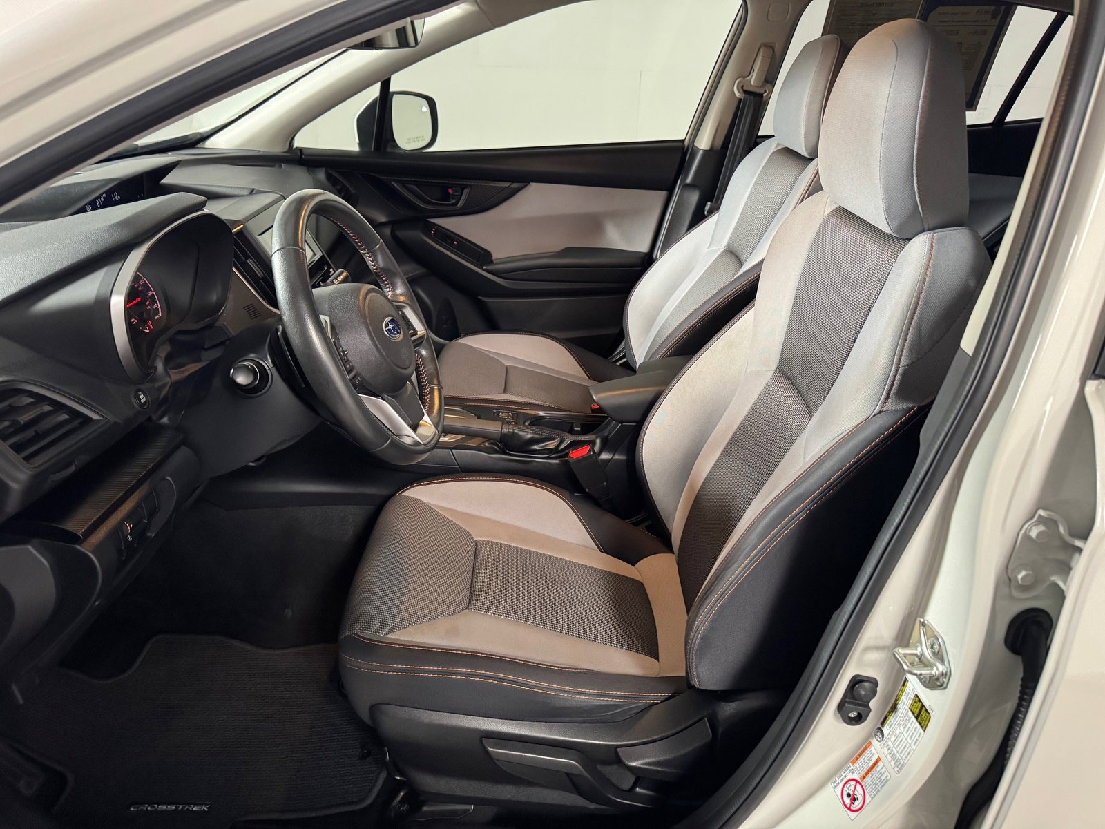 Used 2019 Subaru Crosstrek 2.0i Premium AWD/4WD image 14