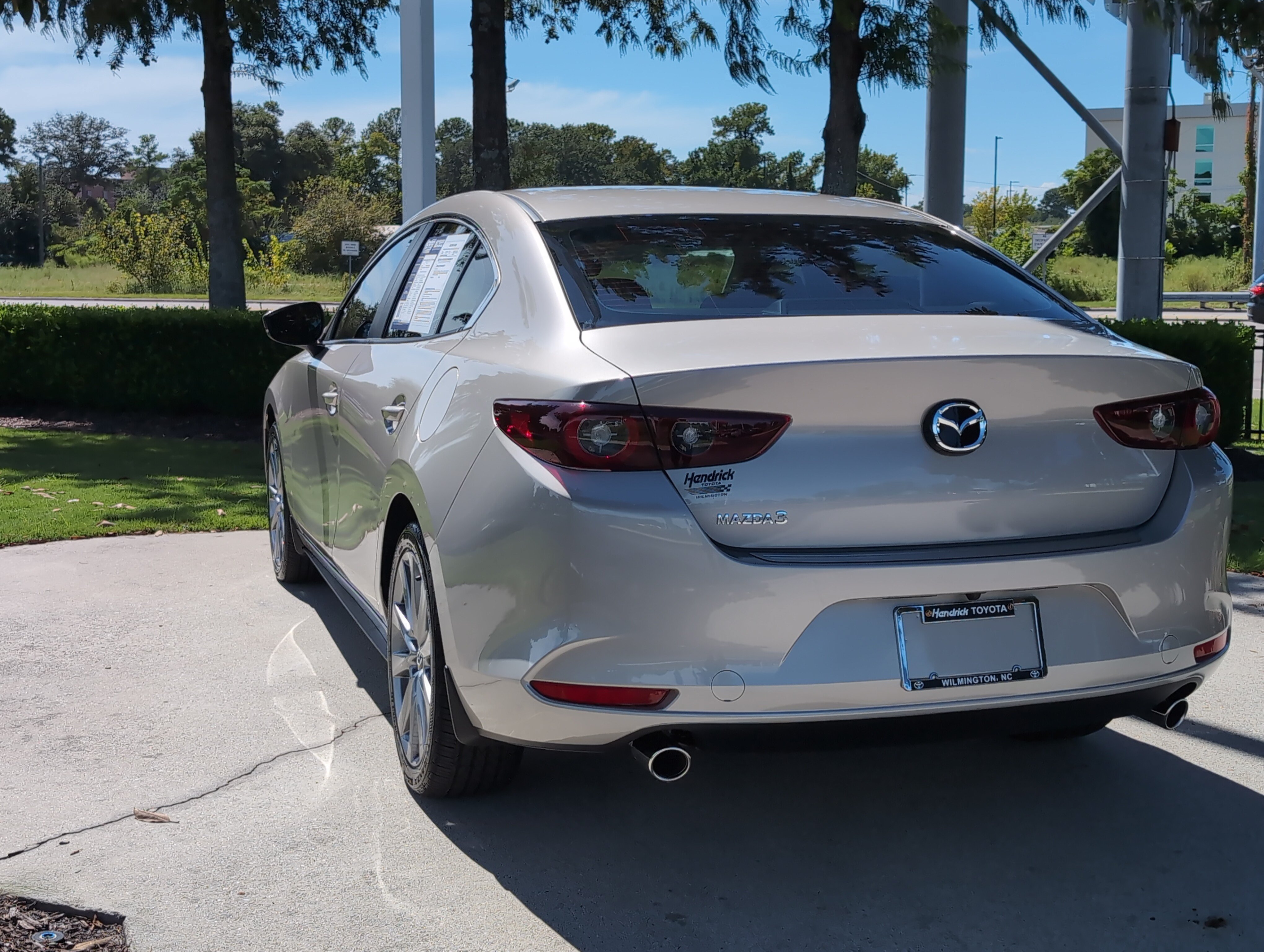 Used 2026 MAZDA MAZDA3 2.5 S Sedan w/ Preferred Pkg FWD image 8
