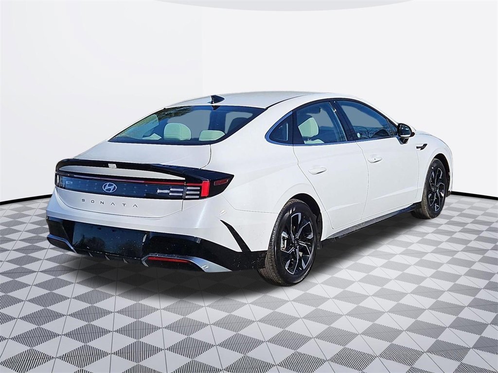 Used 2025 Hyundai Sonata SEL image 6