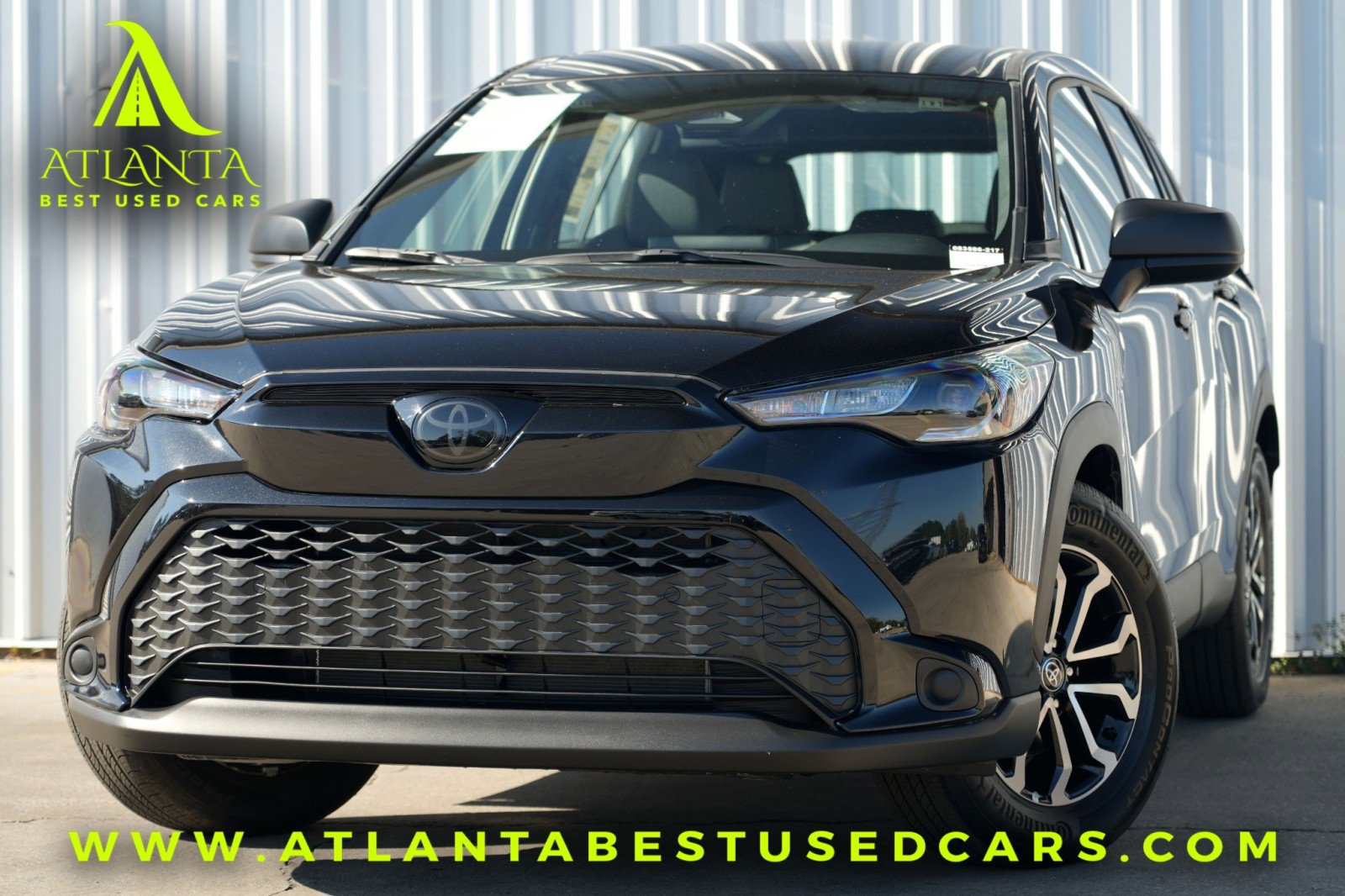 Used 2025 Toyota Corolla Cross AWD Hybrid video 1