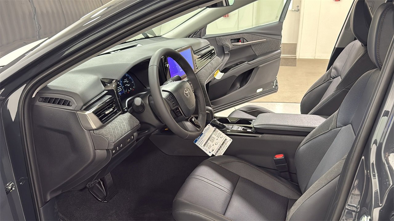 New 2026 Toyota Camry XLE image 12