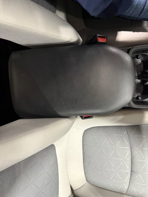 Used 2024 Toyota RAV4 XLE image 25