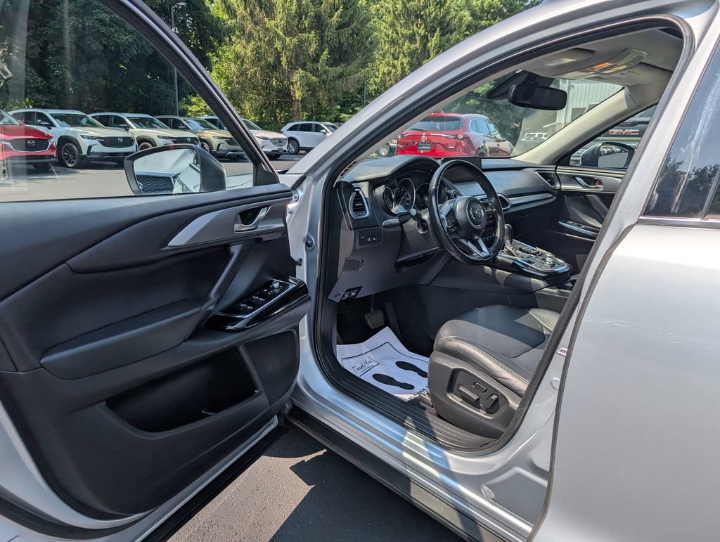 Certified 2023 MAZDA CX-9 Touring AWD/4WD image 17