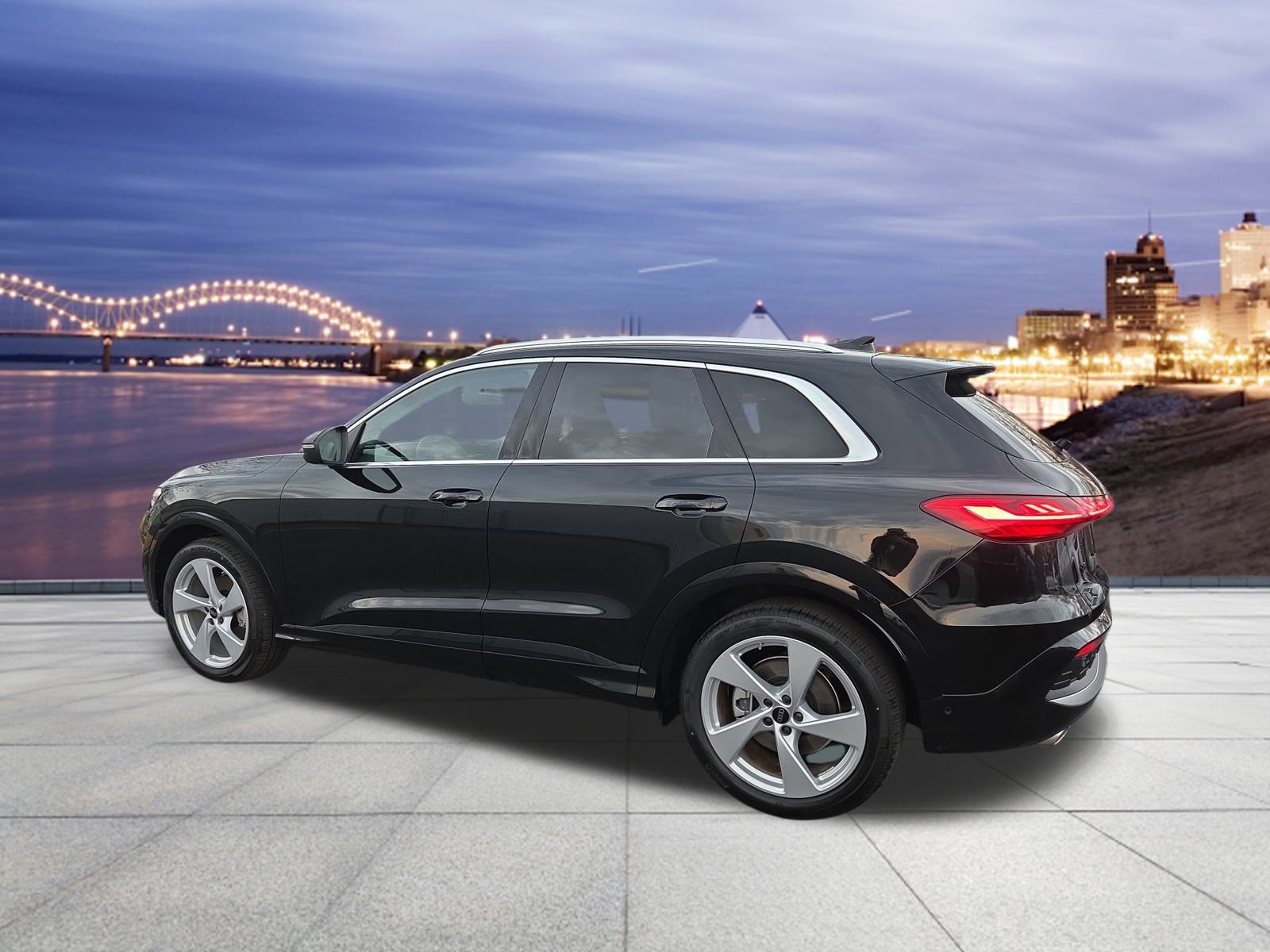 New 2025 Audi Q5 Prestige AWD/4WD image 3