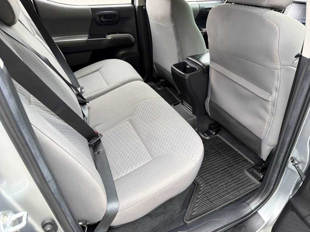 Used 2022 Toyota Tacoma SR5 image 29