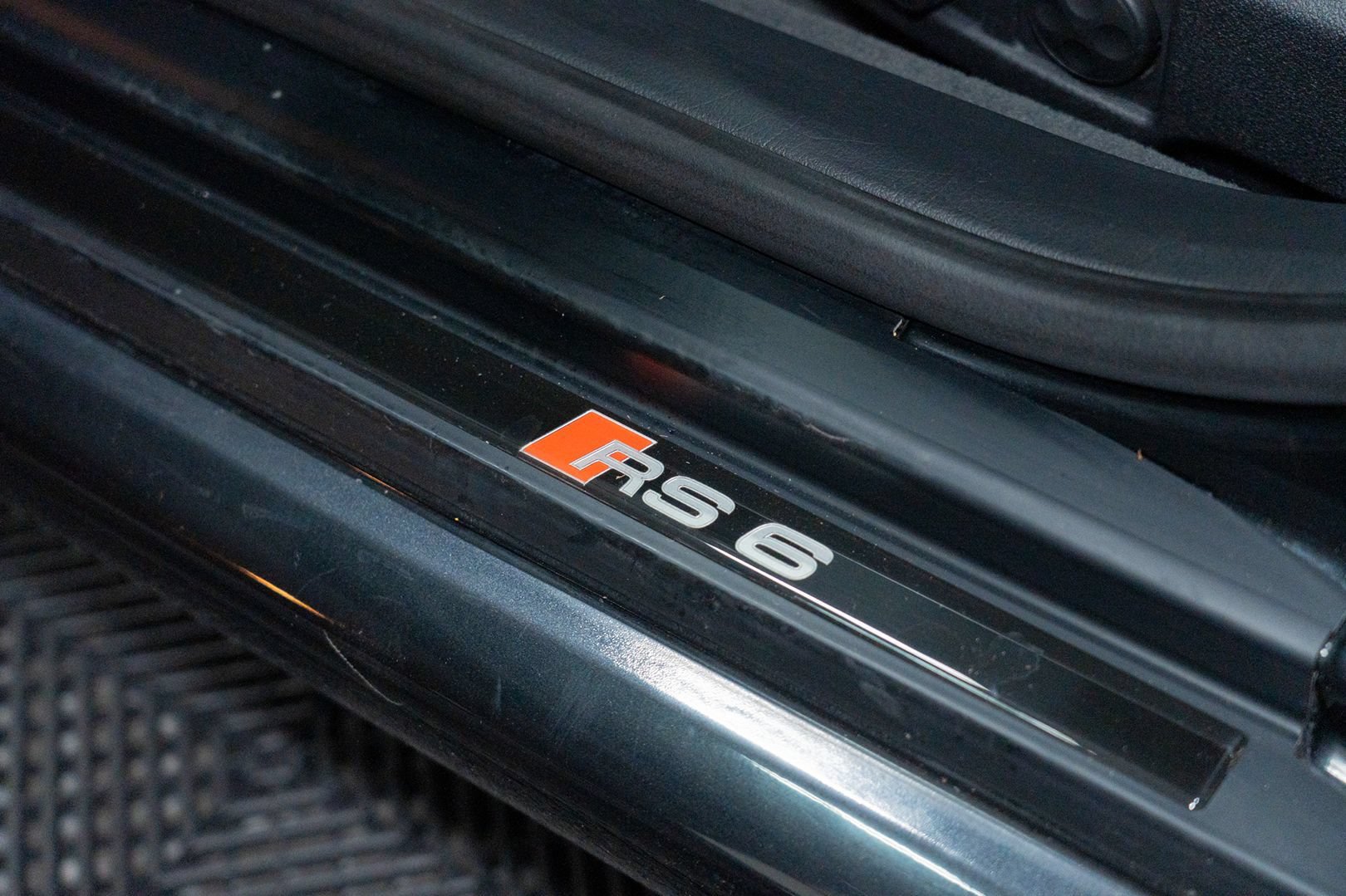 Used 2003 Audi RS 6 AWD/4WD image 22
