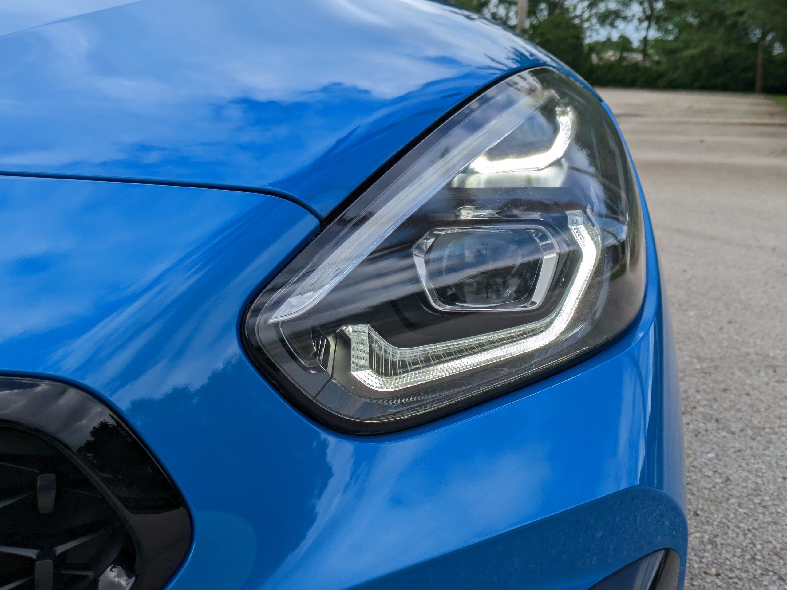 Used 2022 BMW Z4 sDrive30i w/ M Sport Package image 11