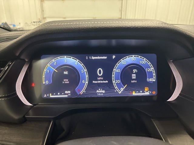 Used 2026 Jeep Grand Cherokee Altitude AWD/4WD image 19