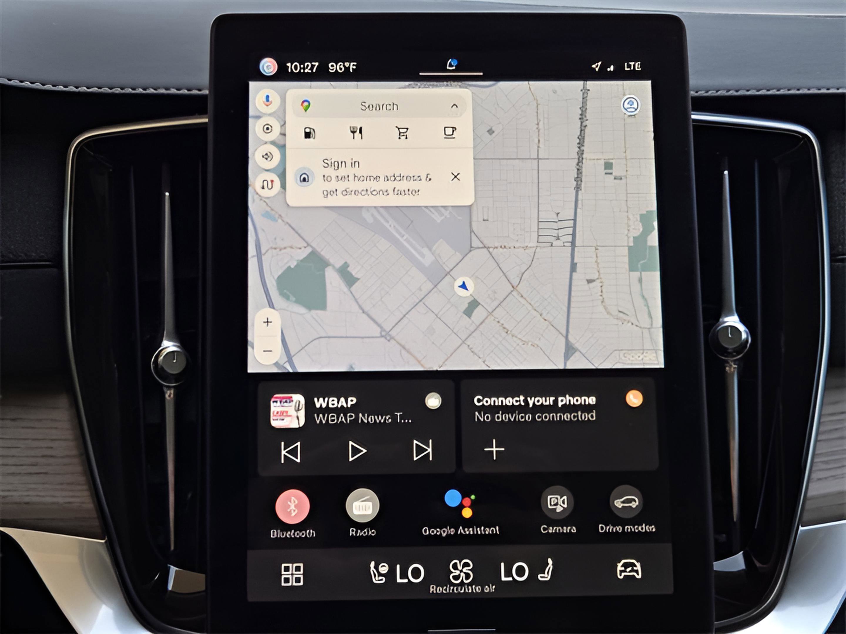 Used 2025 Volvo XC90 B6 Core w/ Protection Package image 14