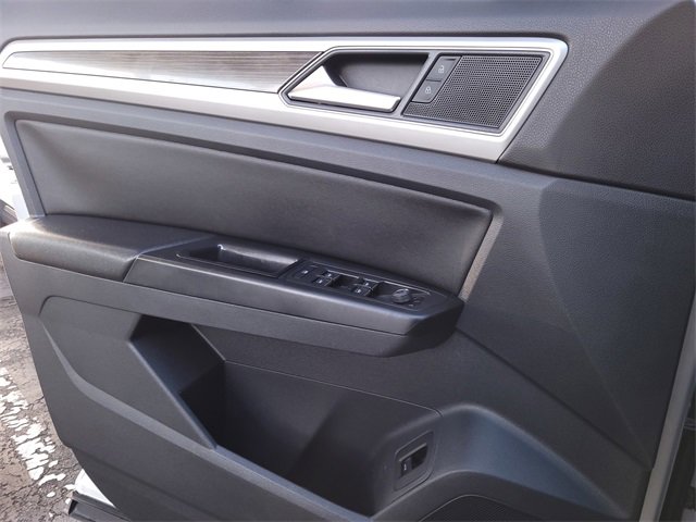 Used 2018 Volkswagen Atlas SE image 15