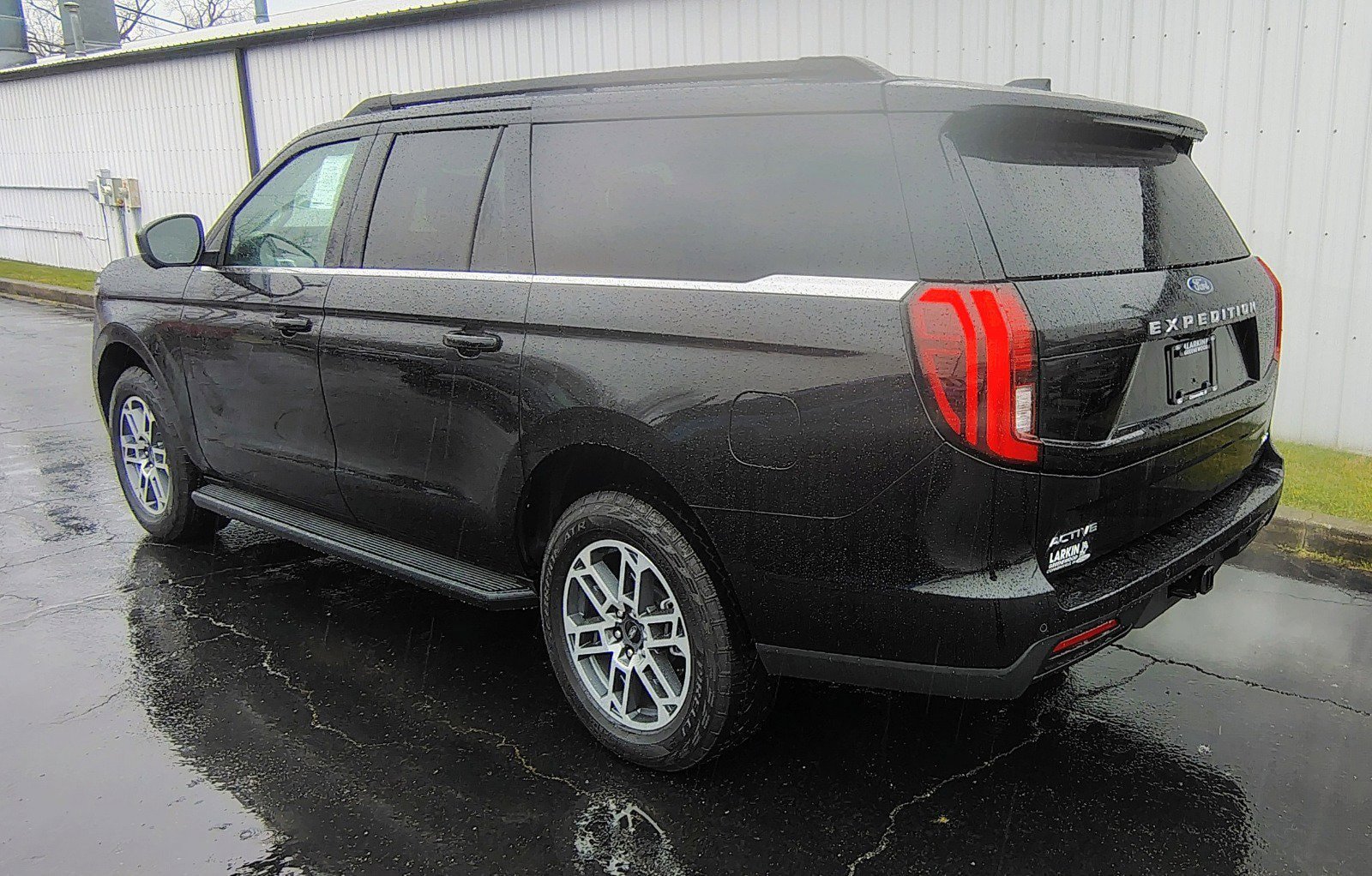 New 2026 Ford Expedition Max Active AWD/4WD image 5