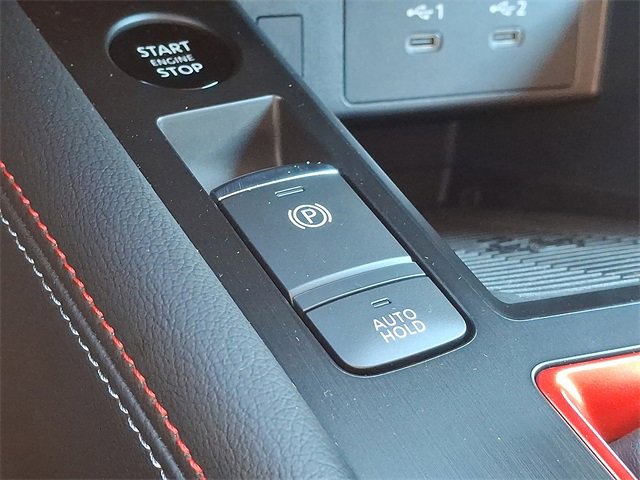 New 2026 Nissan Kicks SR w/ Cold Weather Package image 17