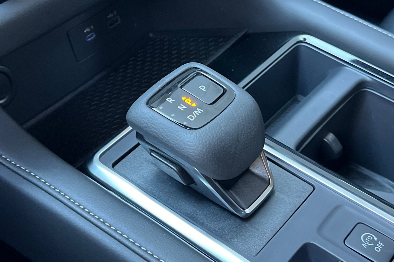 New 2025 Nissan Pathfinder SV w/ Cargo Package image 25