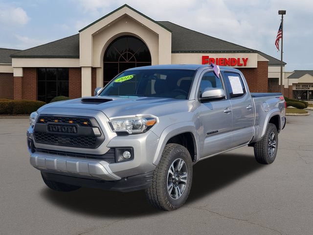 Used 2018 Toyota Tacoma TRD Sport w/ Technology Package AWD/4WD image 2