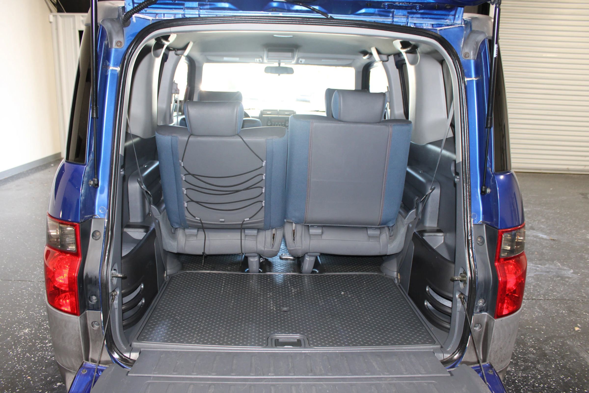 Used 2004 Honda Element EX image 4