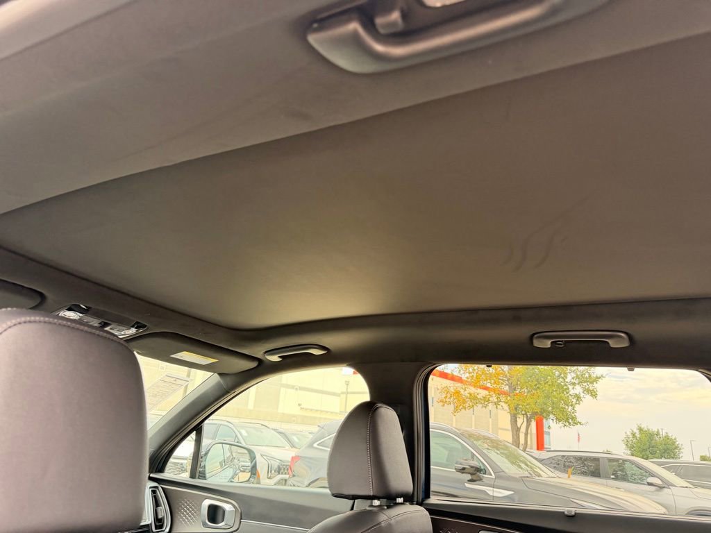 New 2026 Kia Sorento SX Prestige image 24