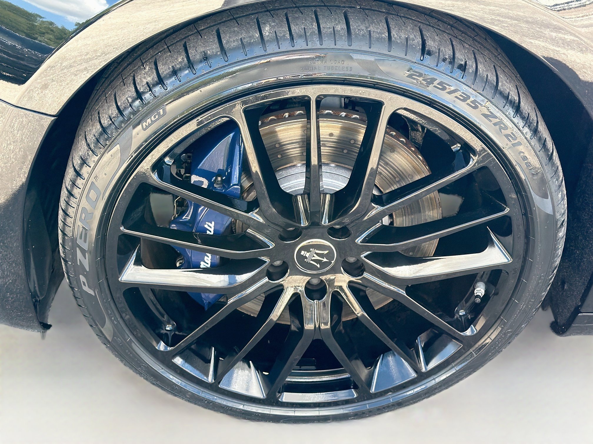 Used 2021 Maserati Ghibli Trofeo RWD image 41
