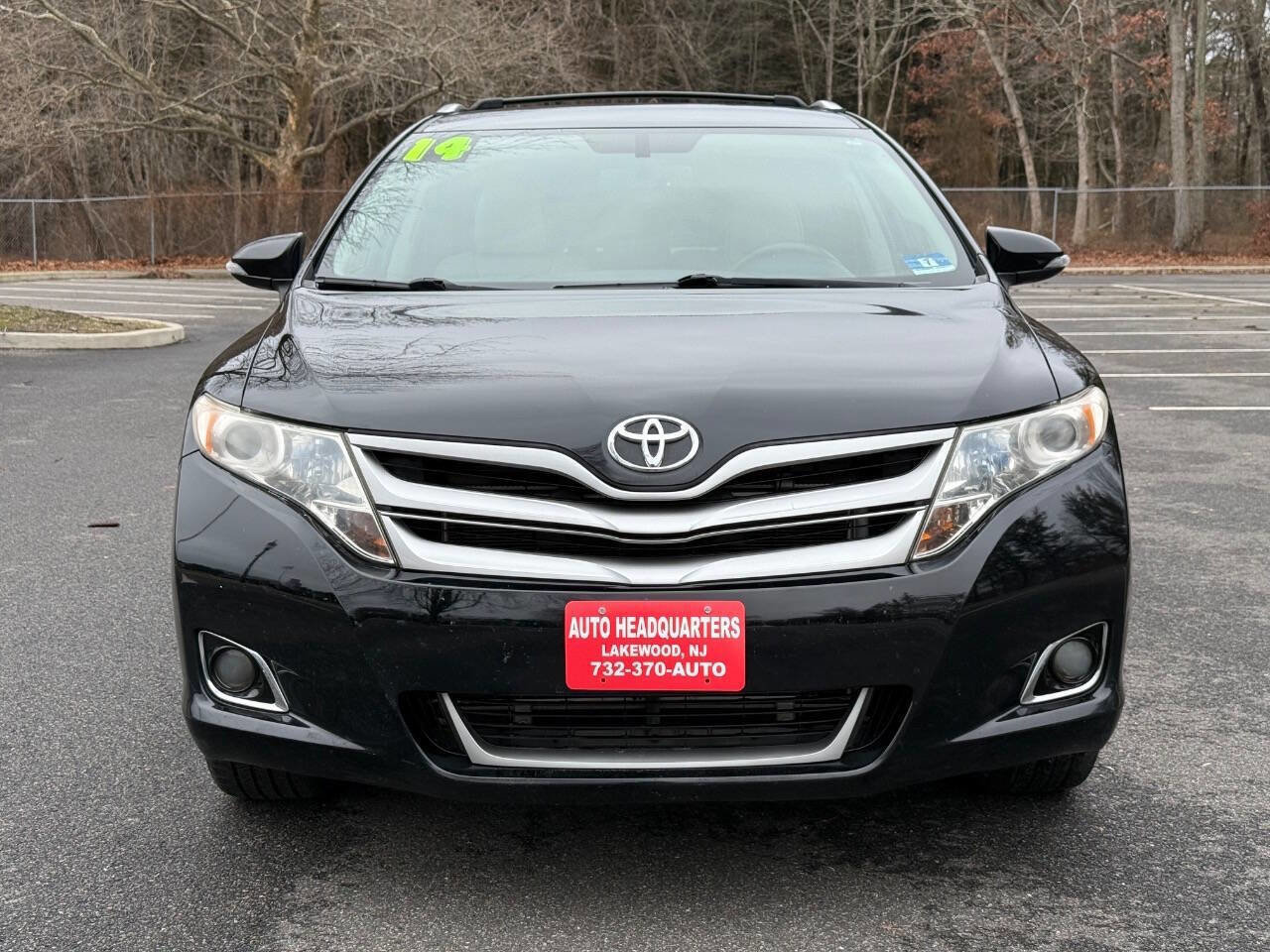 Used 2014 Toyota Venza LE image 2